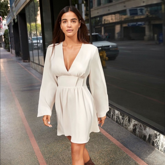 Dynamite Dresses & Skirts - NWT Dynamite Flowy Dress
